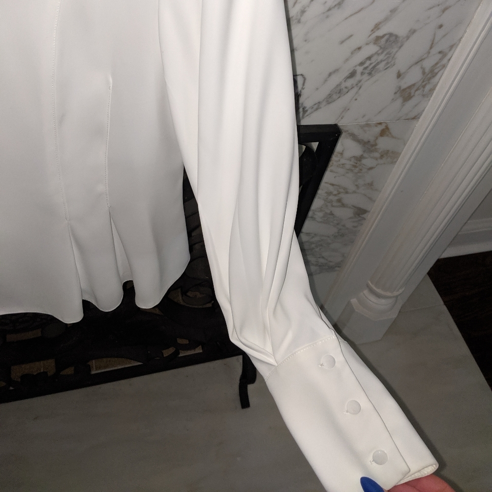 Blouse - Picture 4 of 4